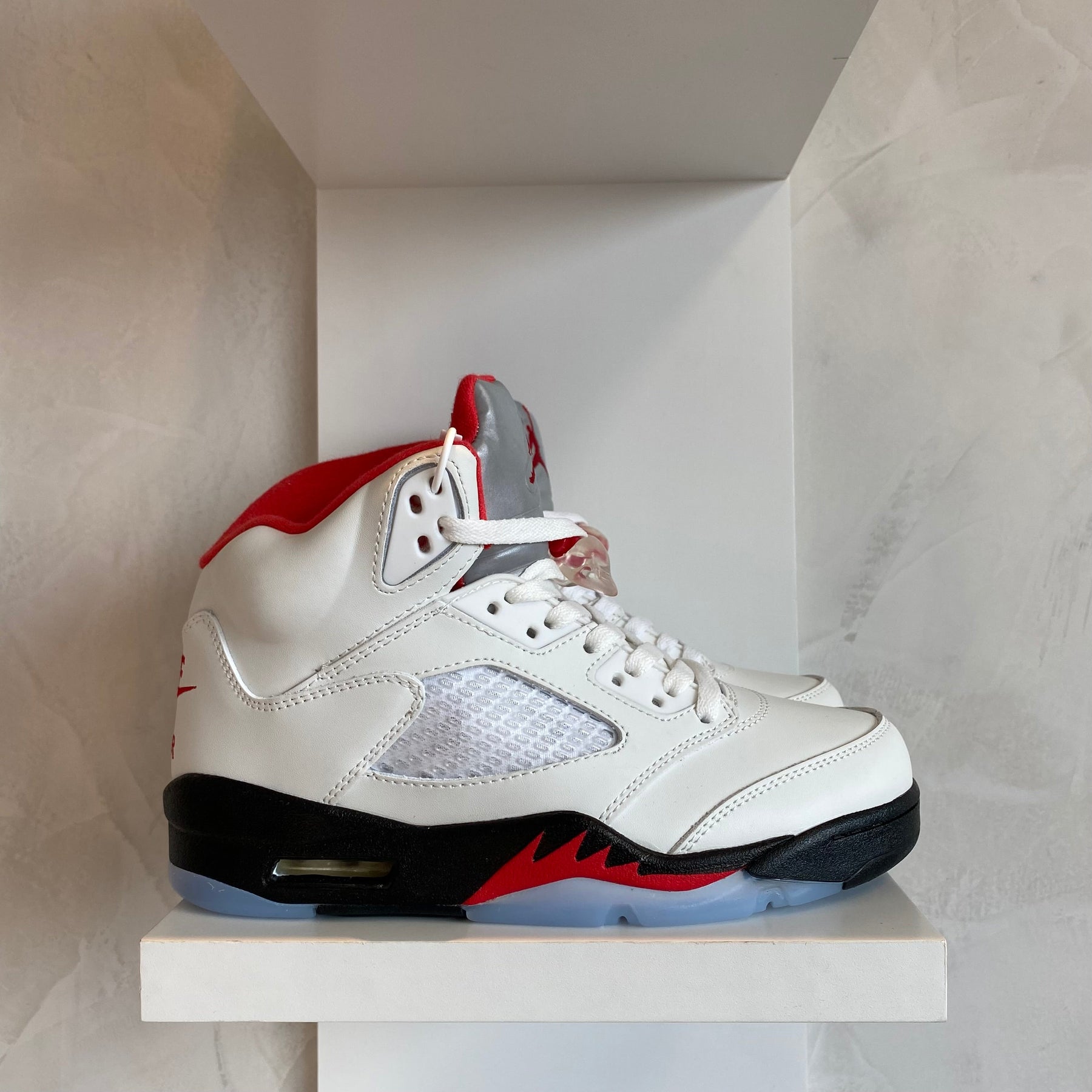 Jordan 5 Retro Fire Red Silver Tongue (Pronta Entrega)