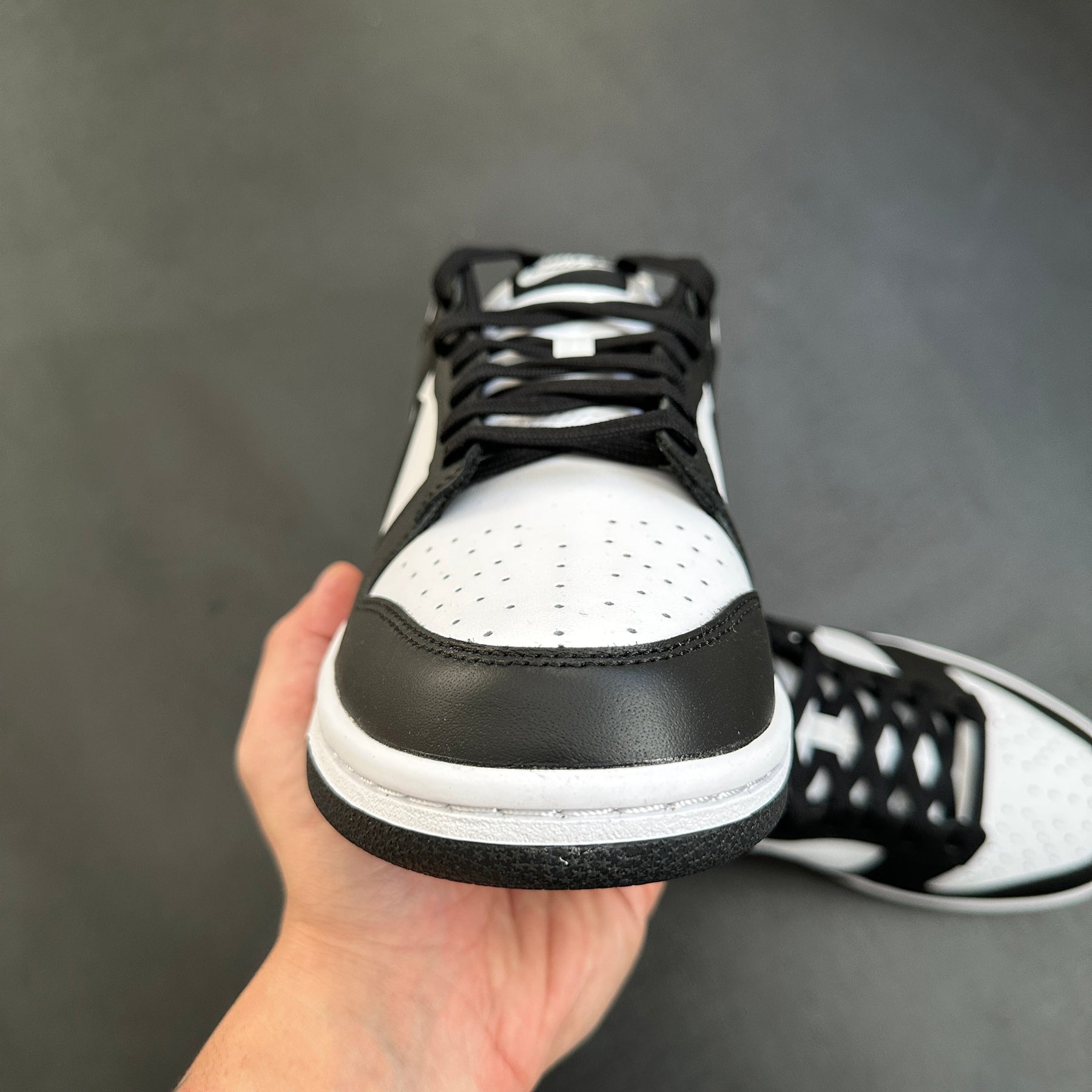 Nike Dunk Low Retro Black White Panda (Pronta Entrega)